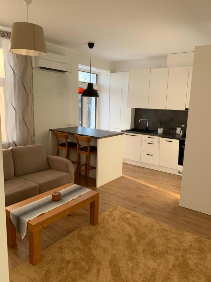 Staadioni Apartment Tartu Exteriör bild